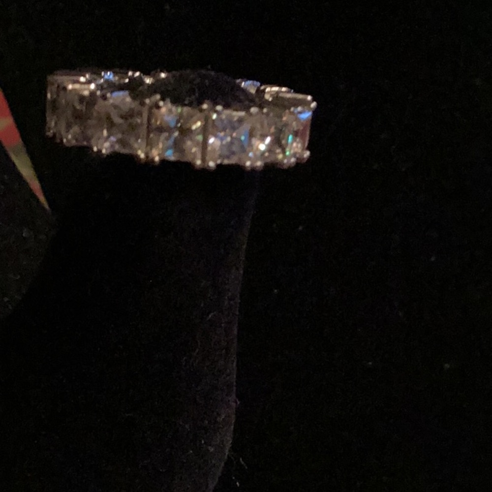Beautiful Cubic zirconia Sterling silver band